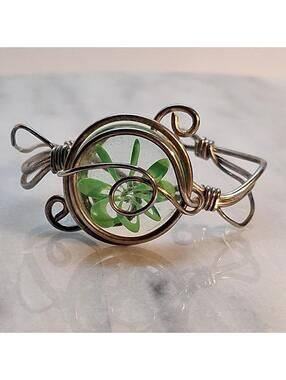 Handmade Artisan Green Marble Spiral Glass Sphere the middle Wire Cuff